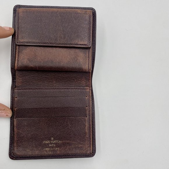 Vintage Louis Vuitton Chocolate Brown Wallet. - Picture 3 of 4